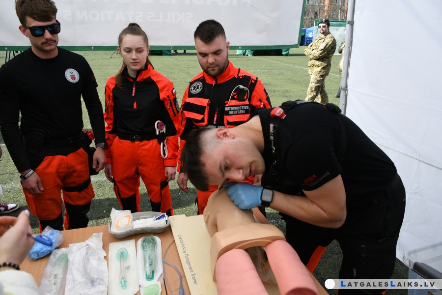 Daugavpilī notika starptautisks topošo mediķu meistarības konkurss