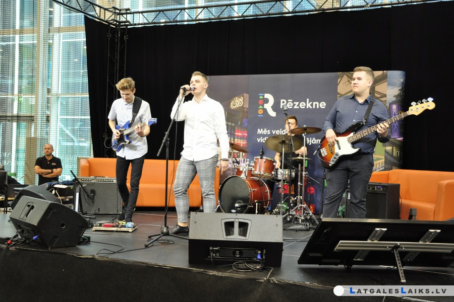photo.jpg