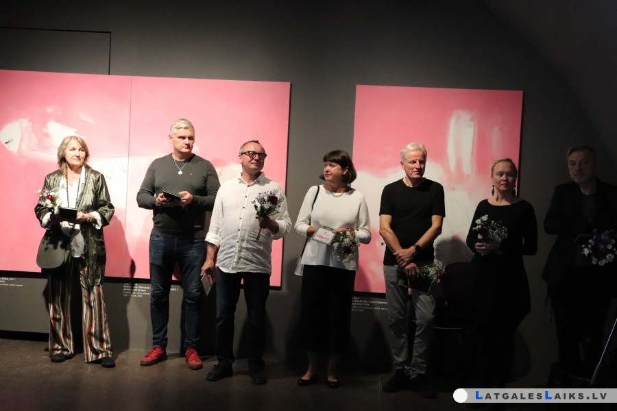 photo.jpg