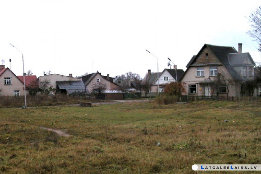 Grīvas iedzīvotāji aktīvi pieslēdzas ūdensvadam