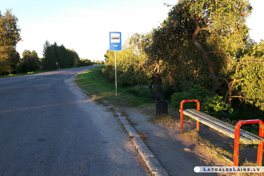 Skolēni kļūst par likumdošanas ķīlniekiem