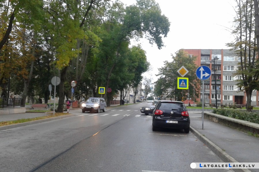 Saules ielā būs „guļošais policists”