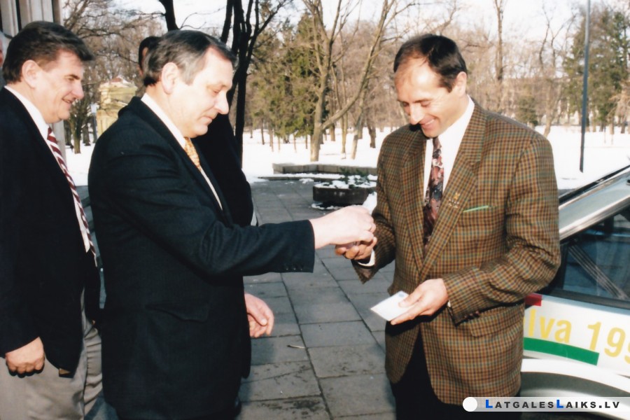 photo.jpg