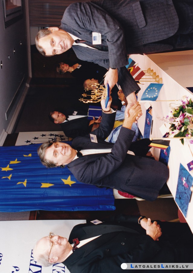 photo.jpg