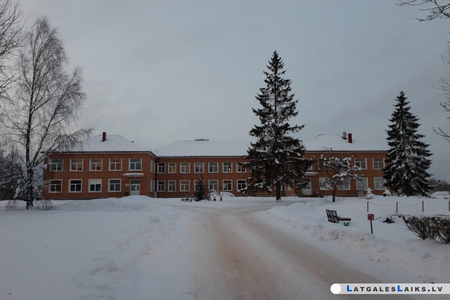 “Covid-19” Dagdas pansionātā — slimo gan vieglā, gan smagā formā