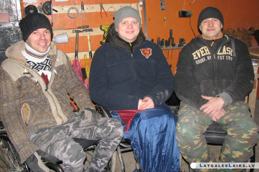Три мушкетера, не сдавшиеся судьбе