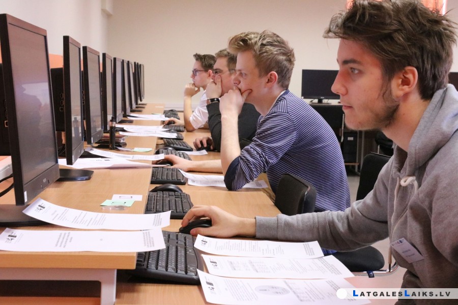 Reģionālajā konkursā Daugavpilī noskaidroti labākie jaunie datorsistēmu tehniķi