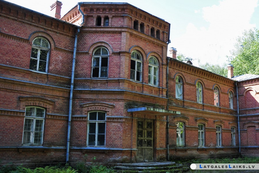 Interesēsies par īpašnieka gatavību pārdot sanatoriju „Mežciems”