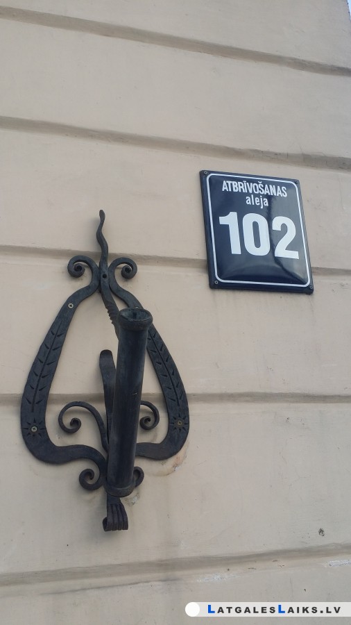 photo.jpg