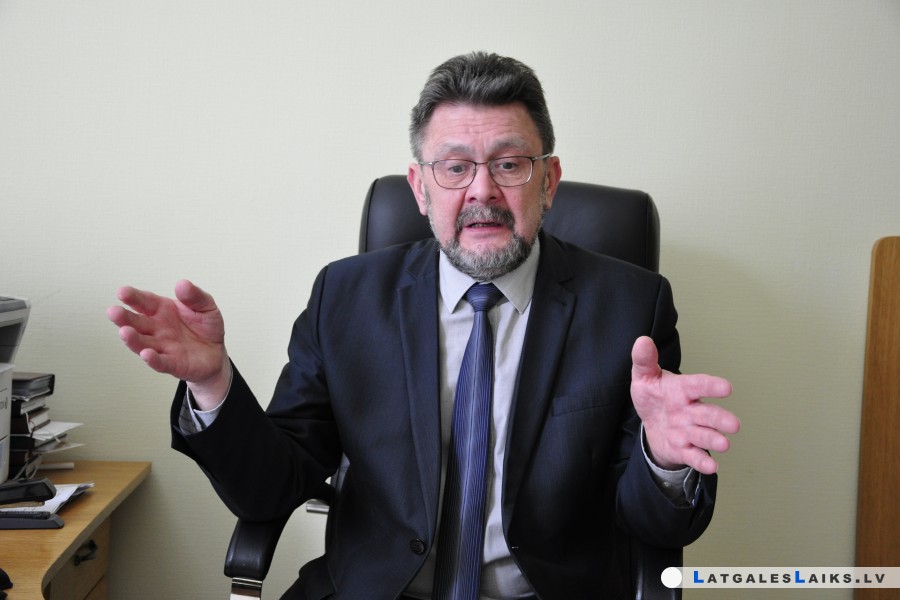 Директор Торговой школы: Правильнее было бы говорить о консолидации