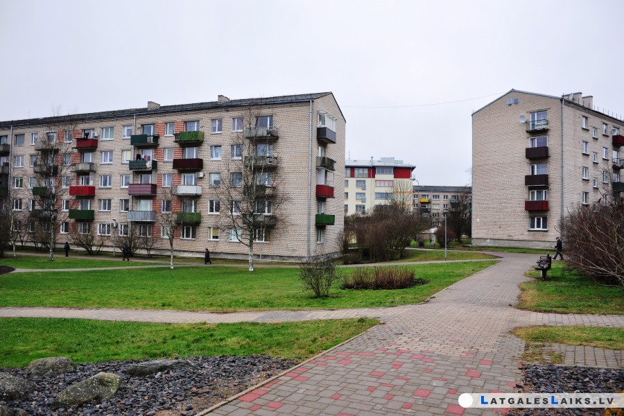 Iedzīvotājus aicina pārņemt mājas pārvaldīšanas tiesības