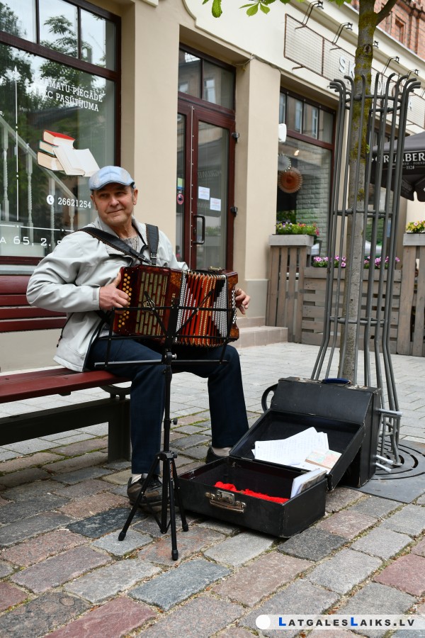 photo.jpg
