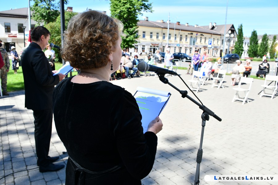 photo.jpg