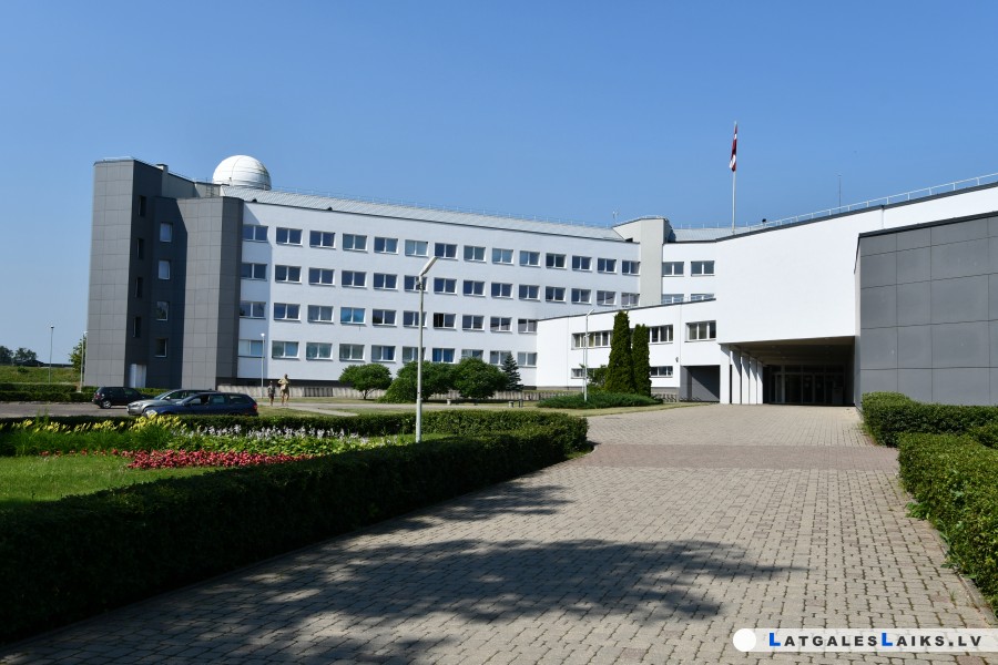photo.jpg