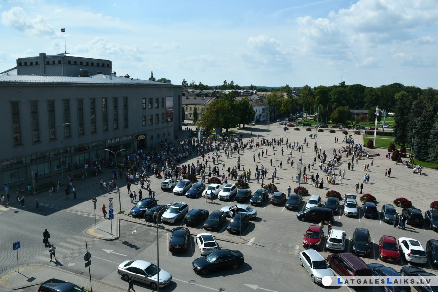 photo.jpg