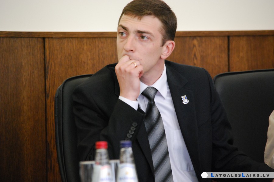 Jurijs Zaicevs rīcības plāna vietā iesniedza darbnespējas lapu
