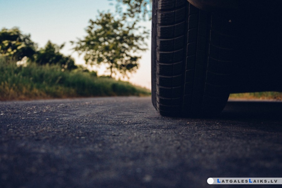 Sāk atjaunot autoceļus Latgalē