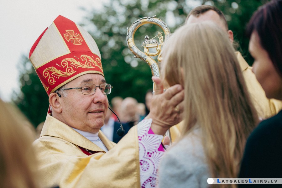 Saņemot svētību jaunajam mācību gadam
