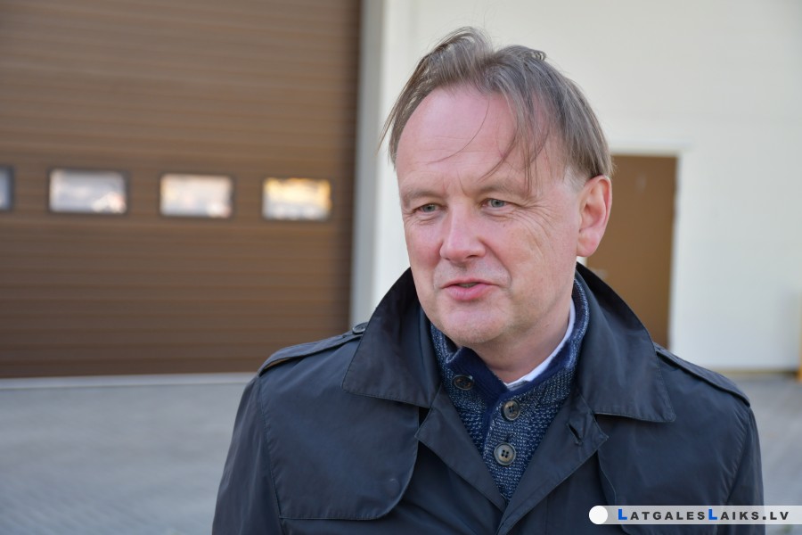 photo.jpg