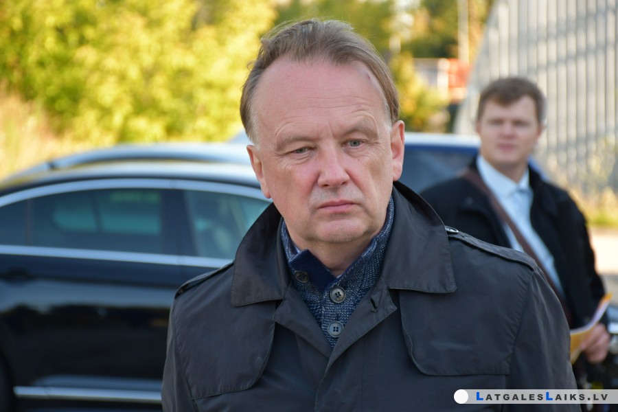 photo.jpg