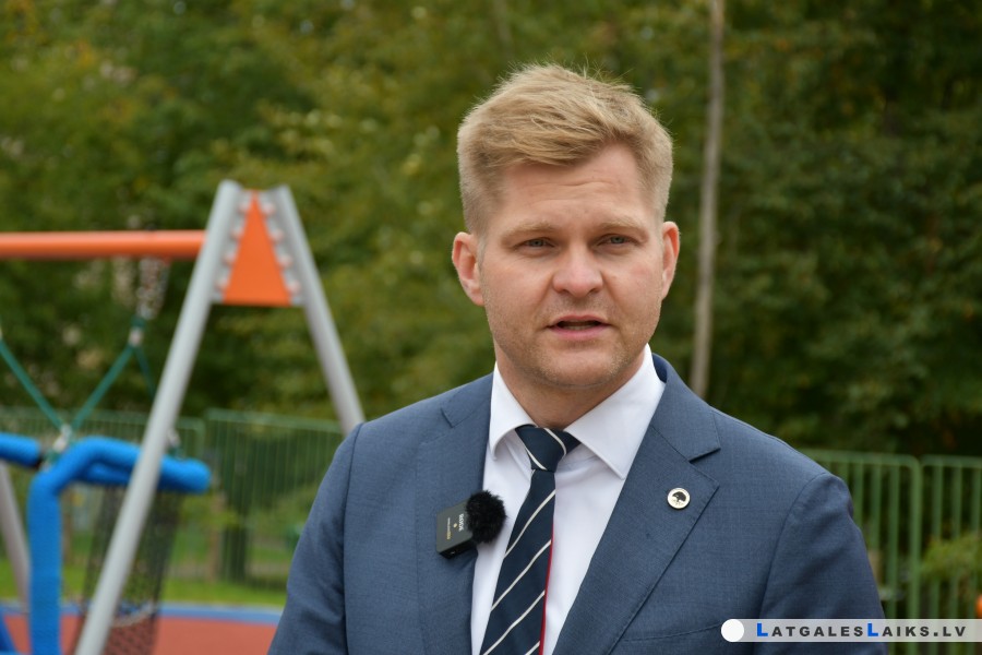 Ministrs atzinīgi vērtē Daugavpilī realizējamos infrastruktūras attīstības projektus