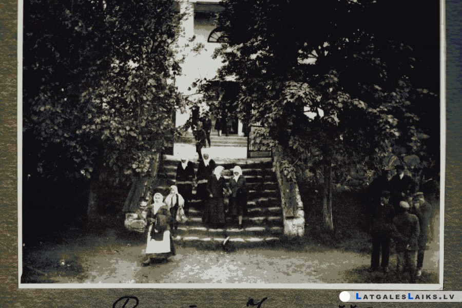 photo.jpg