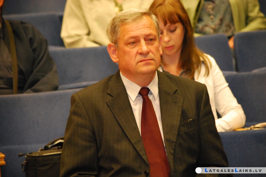 Boriss Ivanovs vairs nav deputāts