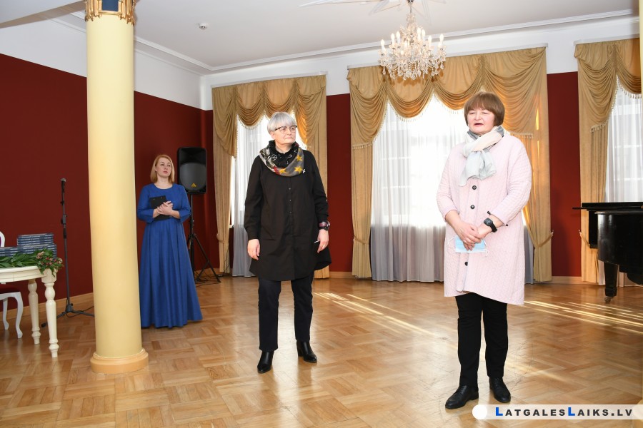 photo.jpg