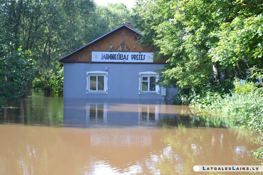 Valdība izsludina ārkārtēju situāciju 27 novados Latgalē un Vidzemē