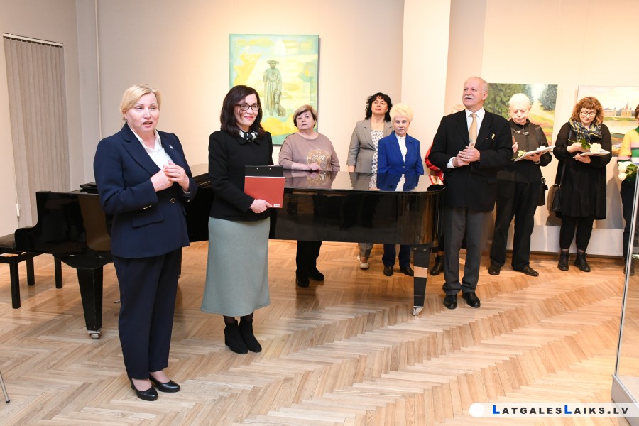 photo.jpg