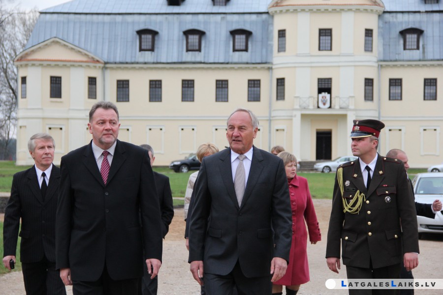 Krāslava patīkami pārsteidza Valsts prezidentu