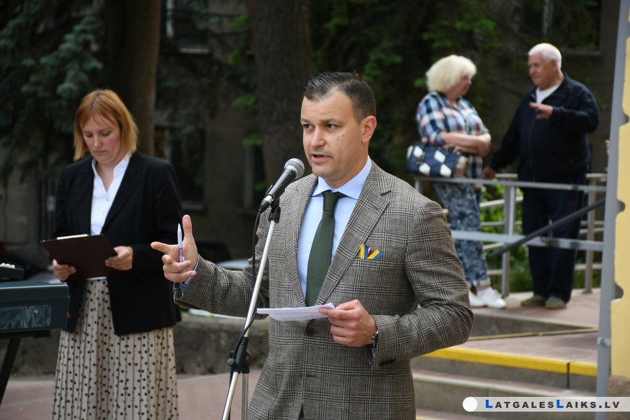 photo.jpg