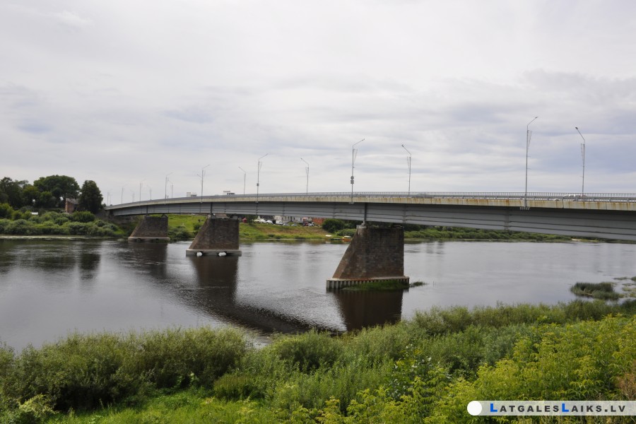 Daugavpilī sācies Vienības tilta remonts
