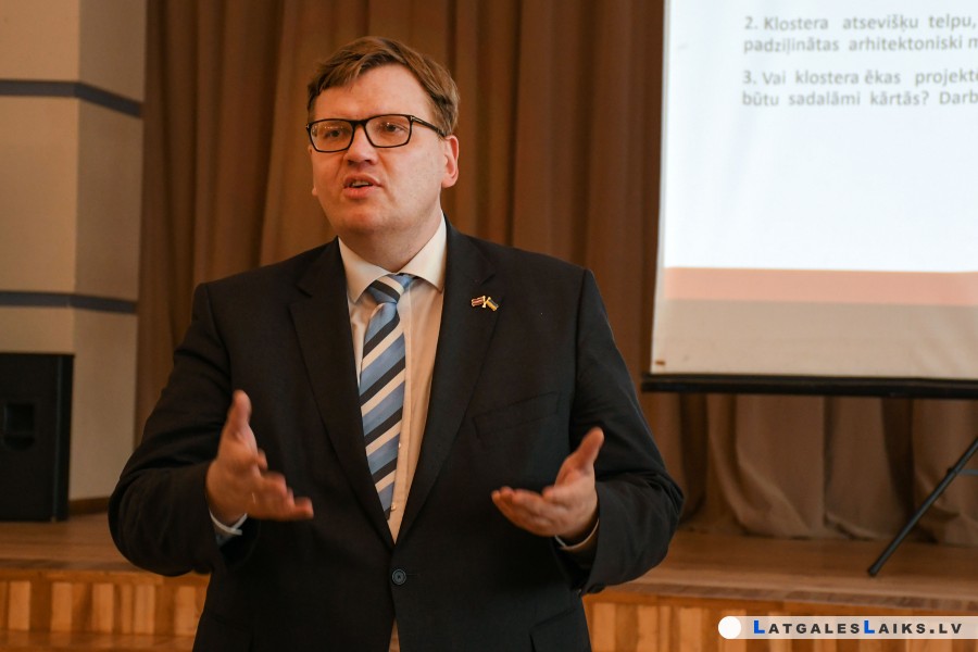 photo.jpg