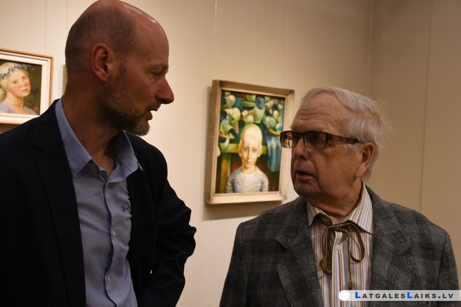 photo.jpg