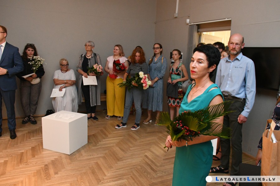 photo.jpg