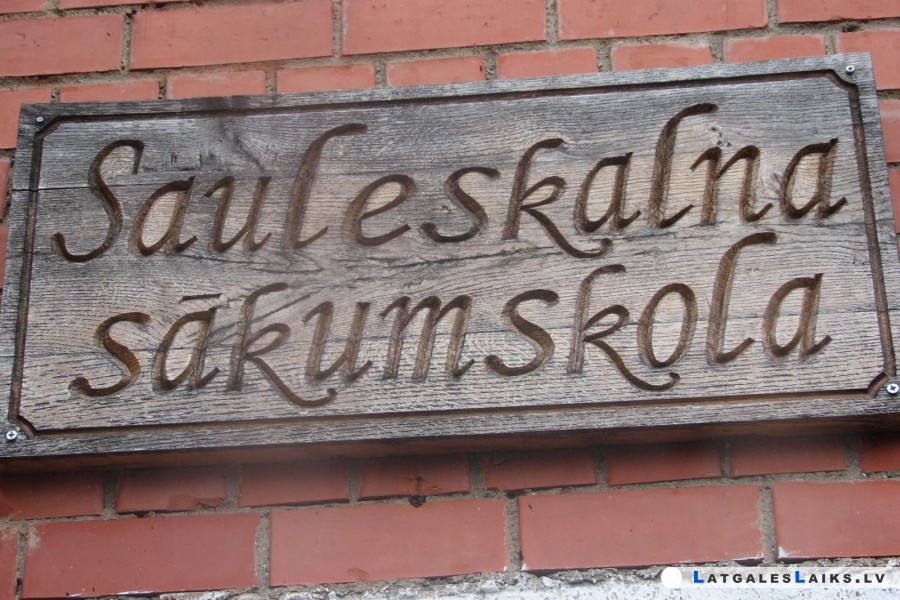 Tukšajās skolās skan atbalss