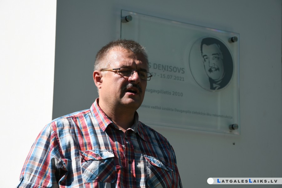 photo.jpg