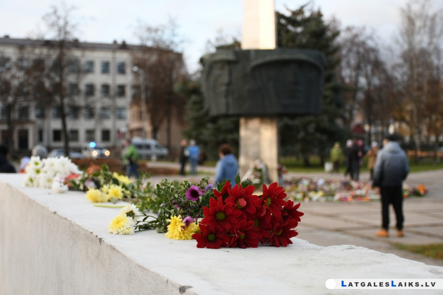 Daugavpilī demontēti pieminekļi!