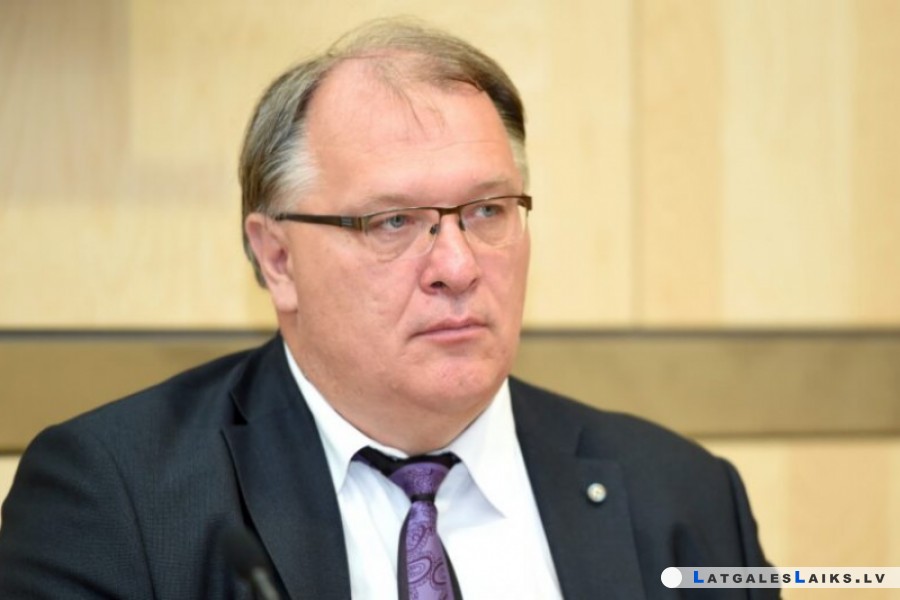 Арвид Баршевский: «Эксперименты в сфере образования до добра не доведут»