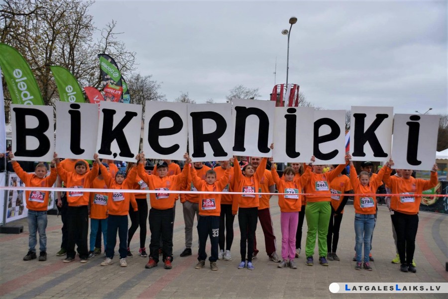 Biķerniekos skolēnu kļūst vairāk