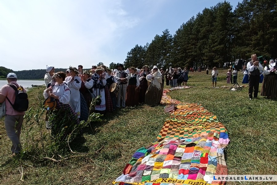 Покрывало, соединившее Латгалию и Селию