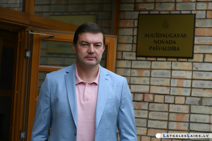 МОН второй месяц не может предоставить цифры финансирования новой школьной сети