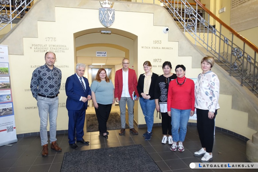 Daugavpils Tehnoloģiju un tūrisma tehnikuma pasniedzēji pārņem citu valstu kolēģu pieredzi