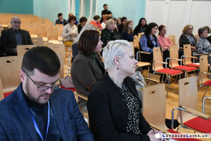 Forumā “Esi i dori” diskutēja par izglītības procesa aktualitātēm