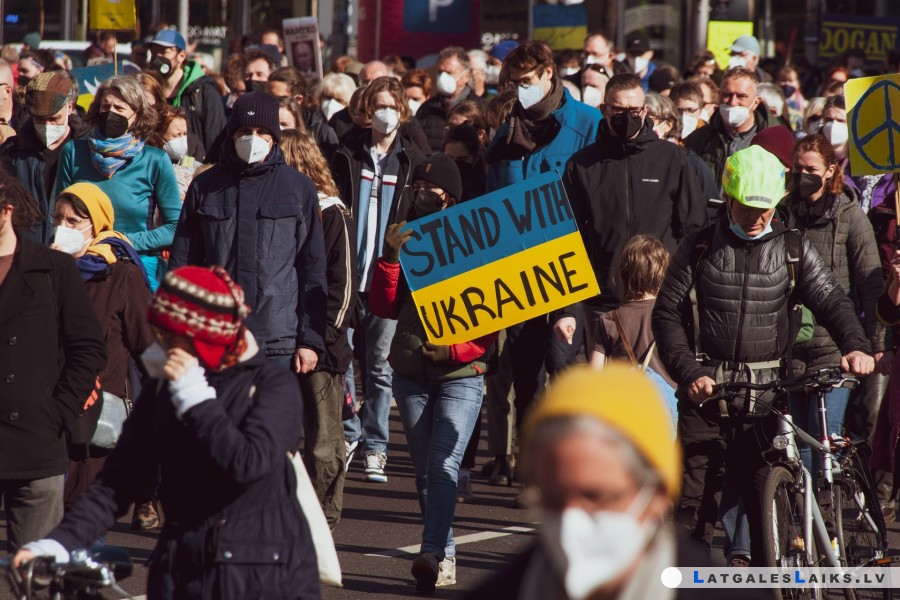 Ukrainu posta agresora uguns: karš Eiropā ilgst jau divus gadus