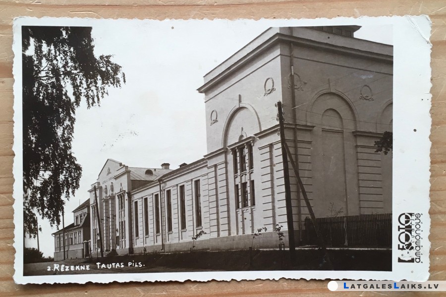 photo.jpg