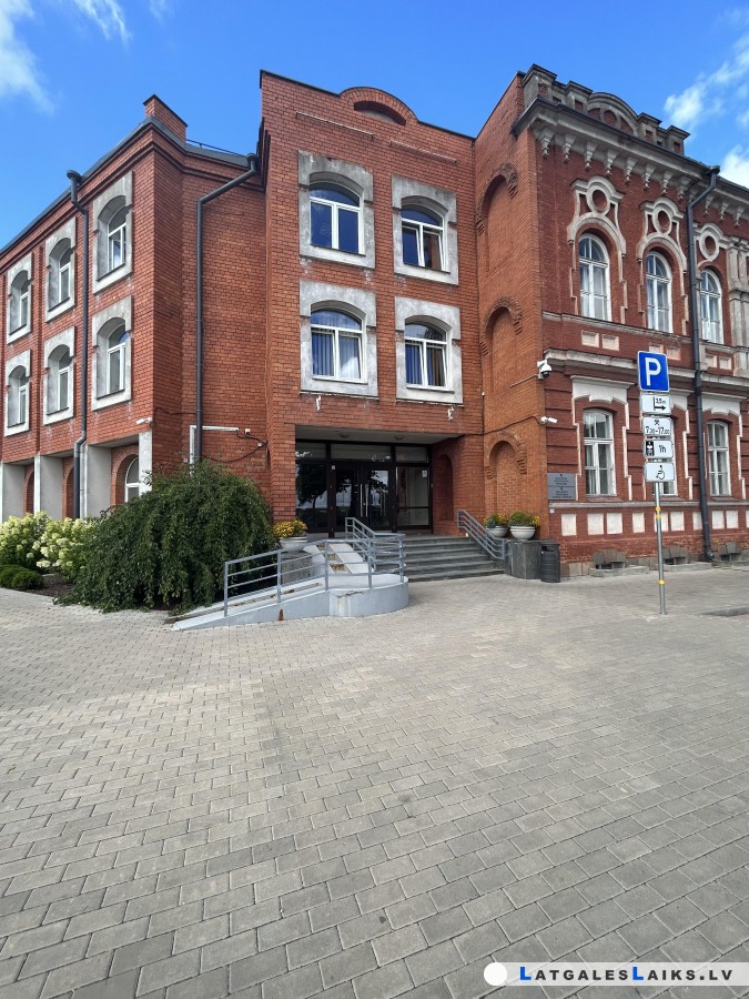 photo.jpg