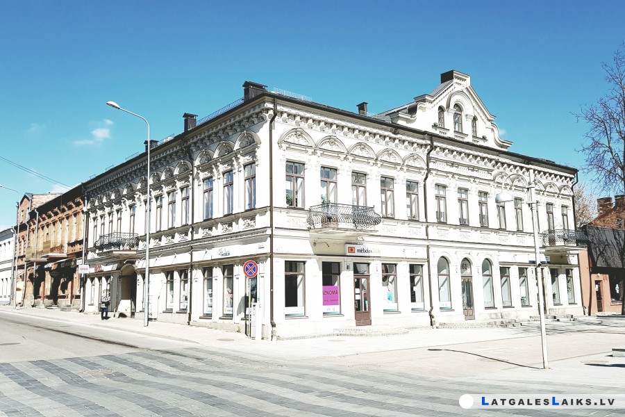 photo.jpg