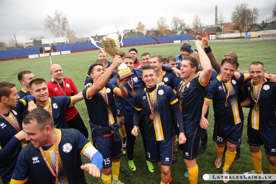 „LDz Cargo” futbolisti izcīna čempionu titulu